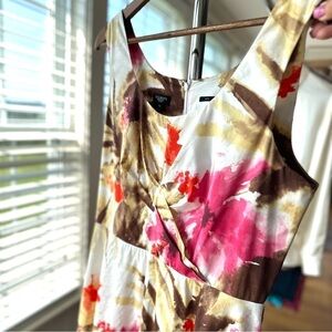 Talbots fit  & flare dress, sleeveless, scoop neck, stretch cotton, floral